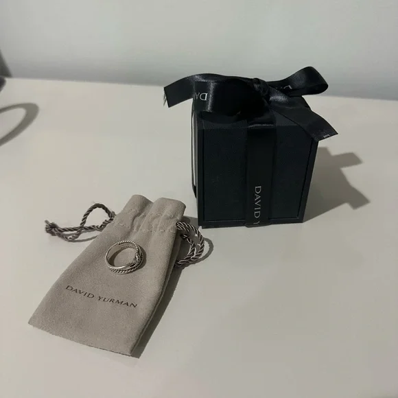 David Yurman
 X CROSSOVER BAND RING
Sterling Silver with Diamonds, 6mm - Picture 5 of 5